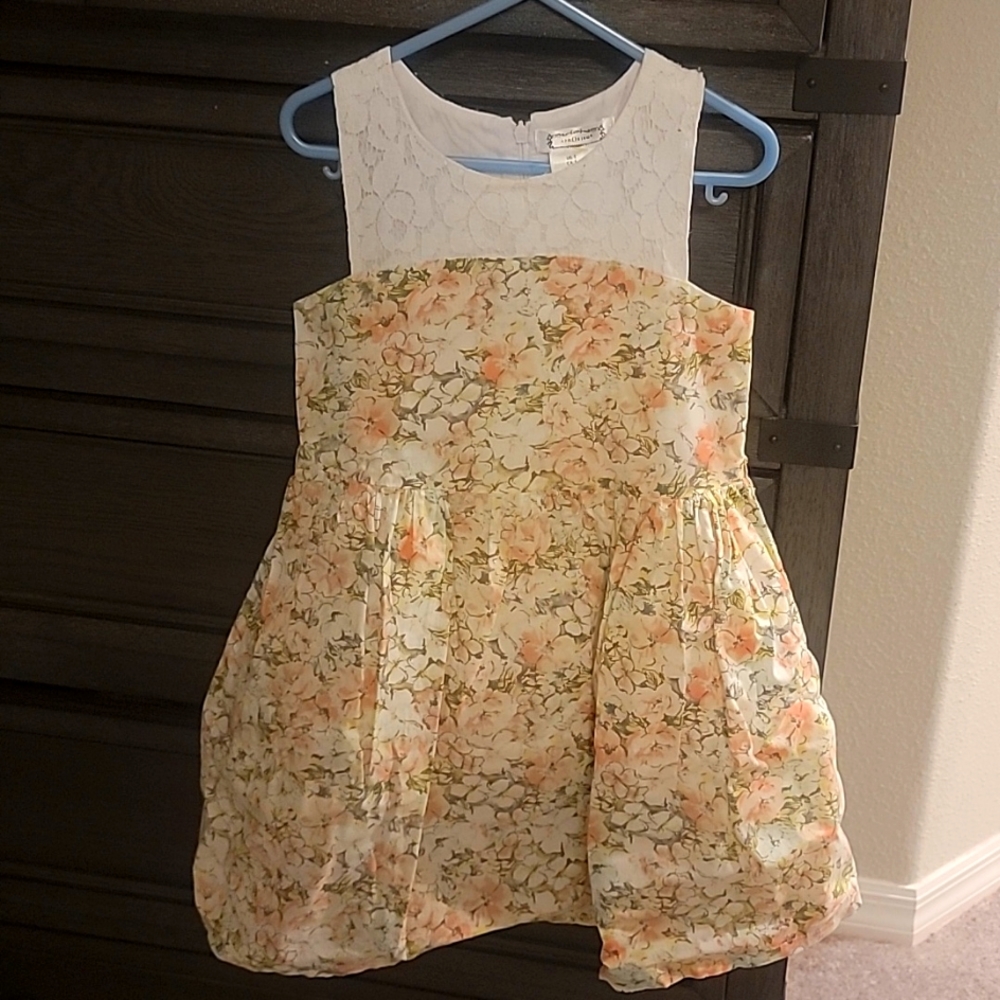 Girls dress size 5